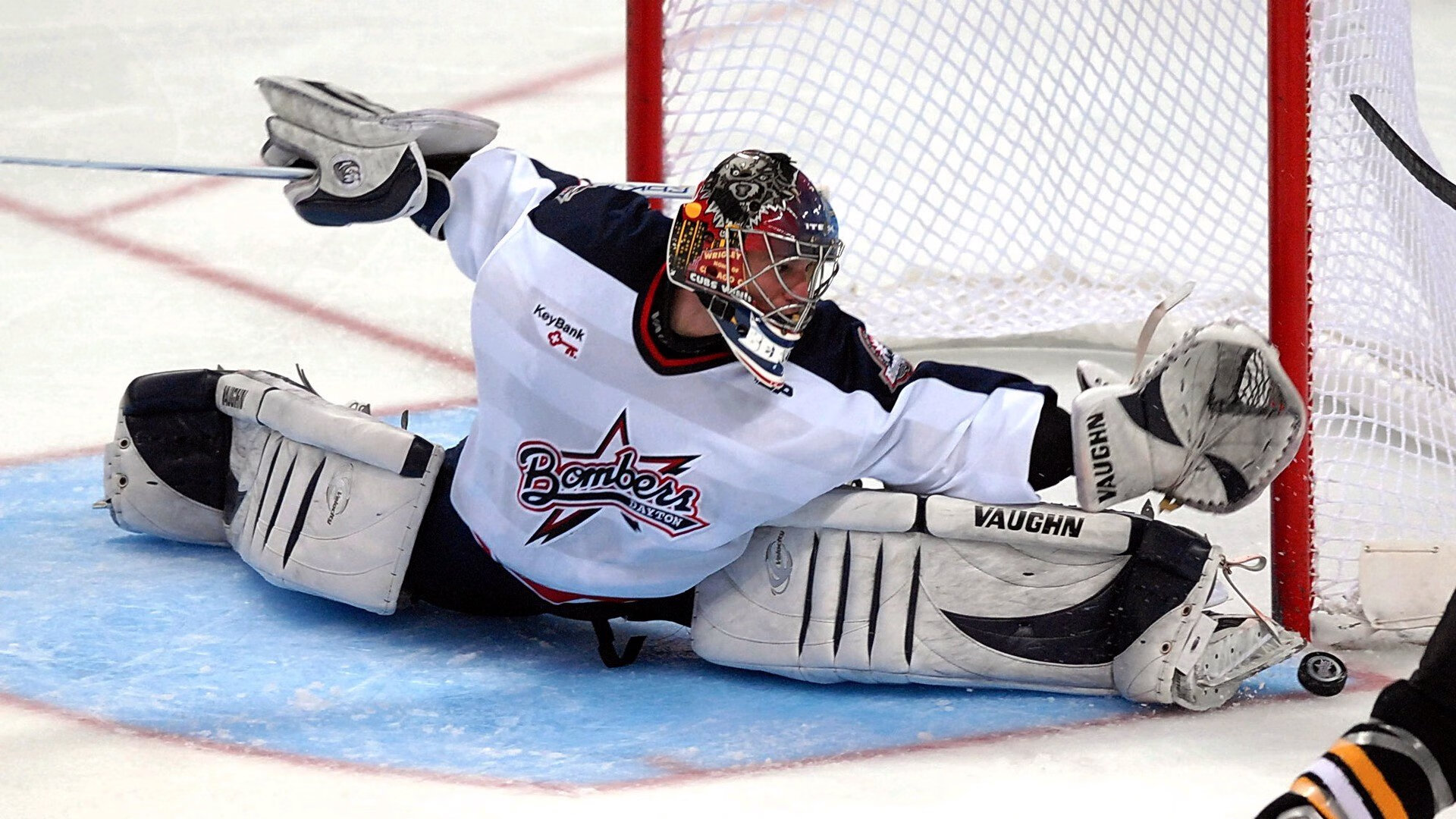 “武汉马拉松：选手们在赛道上创造历史”